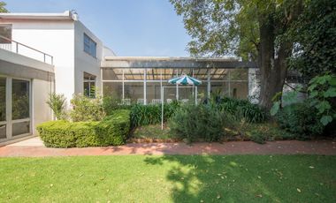 Casa en venta como terreno en Tlalpan centro