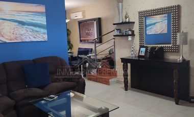 Casa En Venta La Encomienda, Escobedo (Con Alberca)