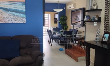 Casa En Venta La Encomienda, Escobedo (Con Alberca)