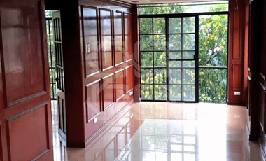 House and Lot for Lease in Mckinley Hill Village