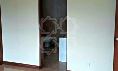 House and Lot for Lease in Mckinley Hill Village