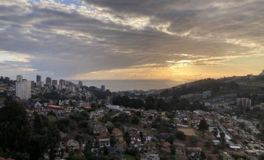 SE VENDE DEPARTAMENTO CON HERMOSA VISTA JARDIN DEL MAR 2 DOR 2 BAÑOS EST UF 4.000 VIÑA DEL MAR
