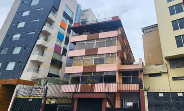 Venta de edificio Sector Rumipamba, La Carolina, Norte de Quito