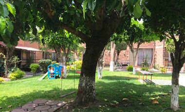 $1,200,000 Las Moras I, Con Tres Recámaras y Alberca, Camino San Gaspar, Jiutepec, Morelos