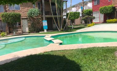 $1,200,000 Las Moras I, Con Tres Recámaras y Alberca, Camino San Gaspar, Jiutepec, Morelos