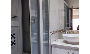 SE VENDE AMPLIO Y LINDO DEPARTAMENTO EN YANAHUARA