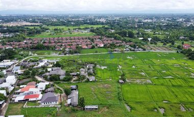 Land in San Kamphaeng for Sale near Charoen Charoen Market