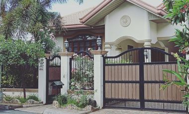 House & Lot For Sale in United Hills Subdivision, Paranaque