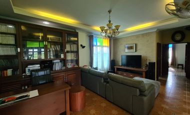 Explore this captivating Lanna-style Thai house for sale in the center of Chiang Rai.