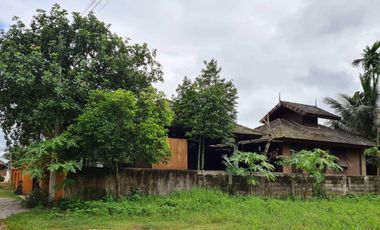 Explore this captivating Lanna-style Thai house for sale in the center of Chiang Rai.