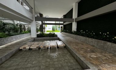 HERMOSO DEPARTAMENTO DE VENTA EN EDIFICIO KIRO CUMBAYÁ! VISTA!