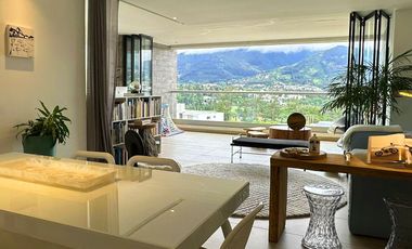 HERMOSO DEPARTAMENTO DE VENTA EN EDIFICIO KIRO CUMBAYÁ! VISTA!