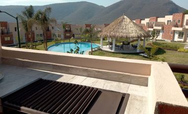 Negociable; Un Paraiso Colina de Xochitepec, Condominio con Alberca, Xochitepec Morelos