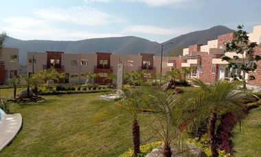 Negociable; Un Paraiso Colina de Xochitepec, Condominio con Alberca, Xochitepec Morelos