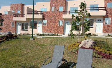 Negociable; Un Paraiso Colina de Xochitepec, Condominio con Alberca, Xochitepec Morelos