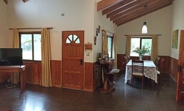 Hermosa casa en parcela en recinto cerrado a 5km de Pucon