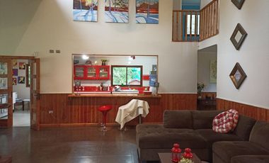 Hermosa casa en parcela en recinto cerrado a 5km de Pucon