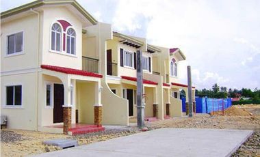 RENT TO OWN 2-Bedrooms Townhouse For Sale in Fonti di Versailles Minglanilla Cebu