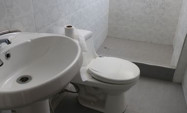 AMPLIO DEPARTAMENTO EN VENTA EN PLENO CENTRO DE PIURA MAS AZOTEA