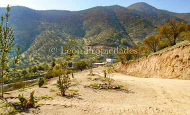 Se vende Hermosa parcela con casa en  condominio en sector Alhue, Curacaví.