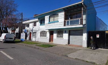 Vende Casa a Pasos del Centro