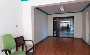 Vende Casa a Pasos del Centro
