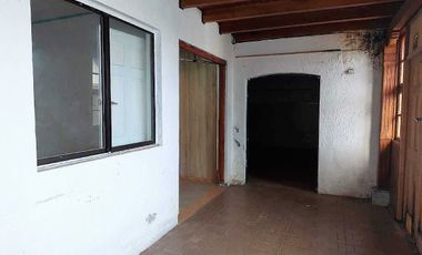 Vende Casa a Pasos del Centro