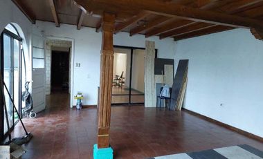 Vende Casa a Pasos del Centro