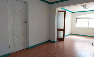 Vende Casa a Pasos del Centro