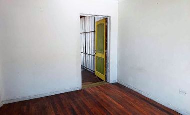 Vende Casa a Pasos del Centro