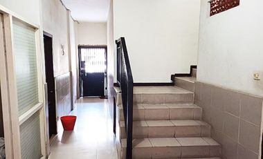 Kost Dekat Universitas Kristen Petra, UIN Sunan Ampel