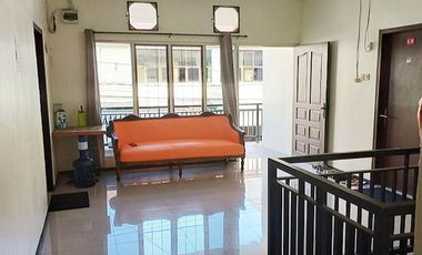 Kost Dekat Universitas Kristen Petra, UIN Sunan Ampel