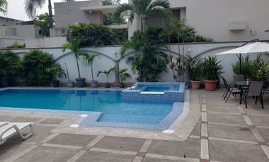 Casa de Venta en Primeros Kms Vía Samborondón