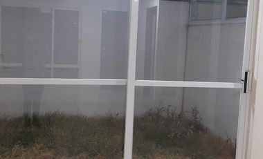 RENTA DE CASA TOSCANA A 45 MINUTOS DE SANTA FE