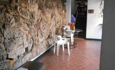 ARRIENDO CASA CABECERA