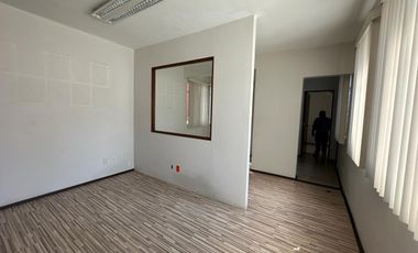 CASA EN RENTA PARA OFICINAS