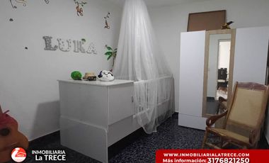 Se vende casa amplia 2 pisos en Buga-valle, Barrio La Concordia
