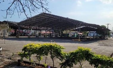 Local Industrial en arriendo en La Atarazana, Guayaquil