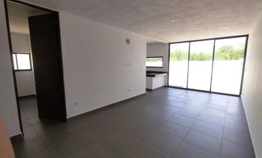 Casa en venta MOD. Bambú. 3 recamaras, piscina, garage techado, en privada residencial con amenidades.