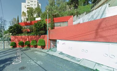 Oportunidad de Remate Bancario en Cerrada Sierra Vertientes, Lomas de Chapultepec, Alcaldía Miguel Hidalgo, CDMX