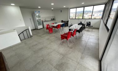 En venta edificio comercial en Urdenor 1