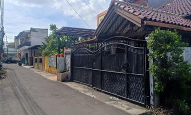 Rumah Strategis Murah kelapa dua Kebun Jeruk  Jakarta