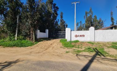 Parcelas de 5 mil m2 planas o semi planas en Los Maitenes - Casablanca