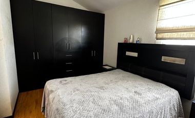 CASA EN RENTA AMUEBLADA EN CAÑADAS DEL BOSQUE