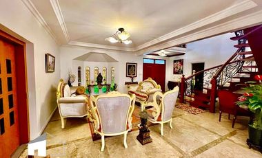 Elegant 2-Level Residence with Elevator and Pool in Valle Verde 5, Pasig City