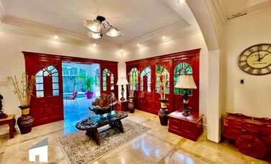 Elegant 2-Level Residence with Elevator and Pool in Valle Verde 5, Pasig City