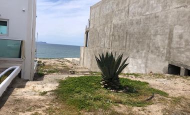 Terrenos en privada frente al mar