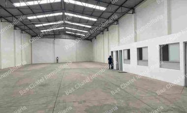 Local Bodega comercial 1500 m2 nueva en 25 Oriente