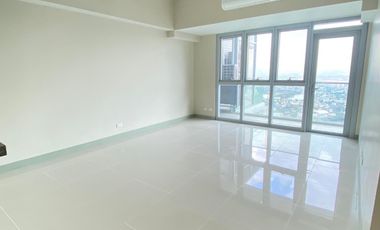 3BR UNIT WITH GRAND HYATT MANILA VIEW -95 SQM RENT TO OWN CONDO IN UPTOWN PARKSUITES NEAR INTERNATIONAL SCHOOL & BRITISH SCHOOL FOR AS LOW AS 55K MONTHLY