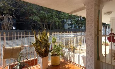 URBANIZACION EL GOLF CARTAGENA,BOLIVAR, VENDO EXCELENTE CASA DOS PLANTAS.